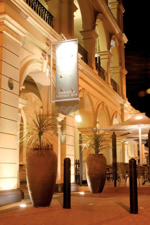 Largs Pier Hotel أدليد الغرفة الصورة