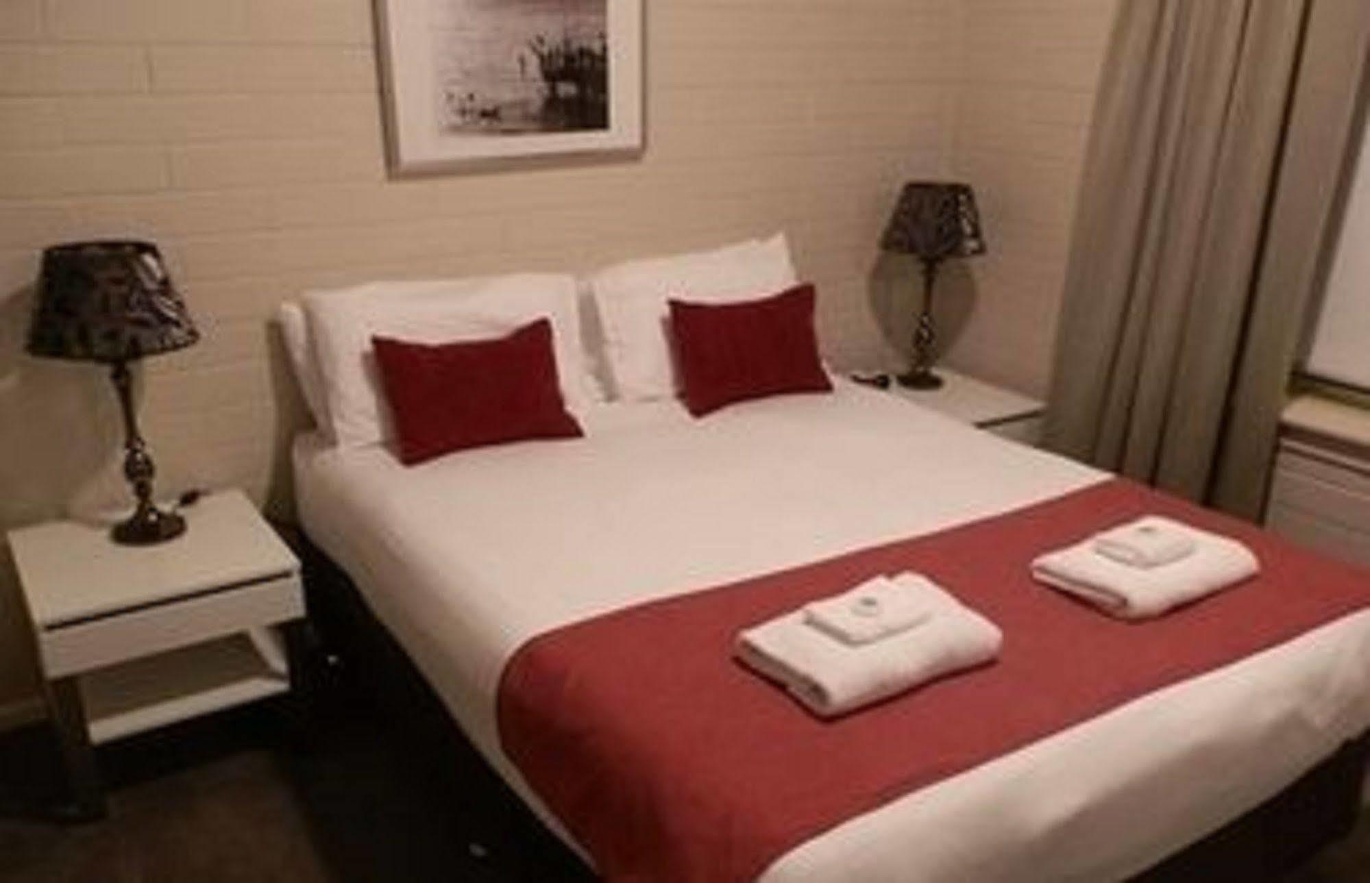 Largs Pier Hotel أدليد المظهر الخارجي الصورة